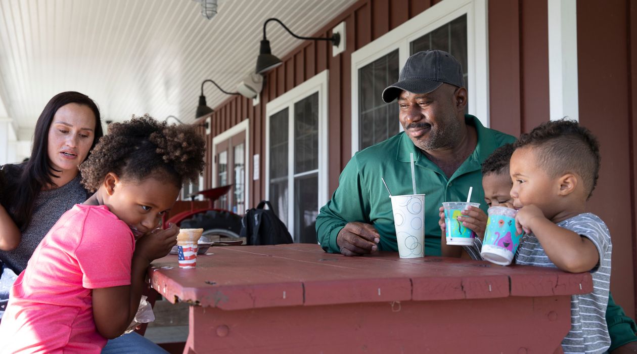 Zoes Ice Cream Barn, LaGrangeville