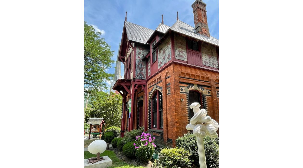 howland cultural center in Beacon