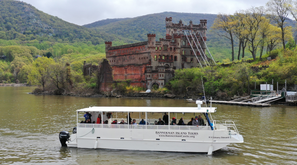 Beacon New York — Bannerman Castle on Pollepel Island in the Hudson River