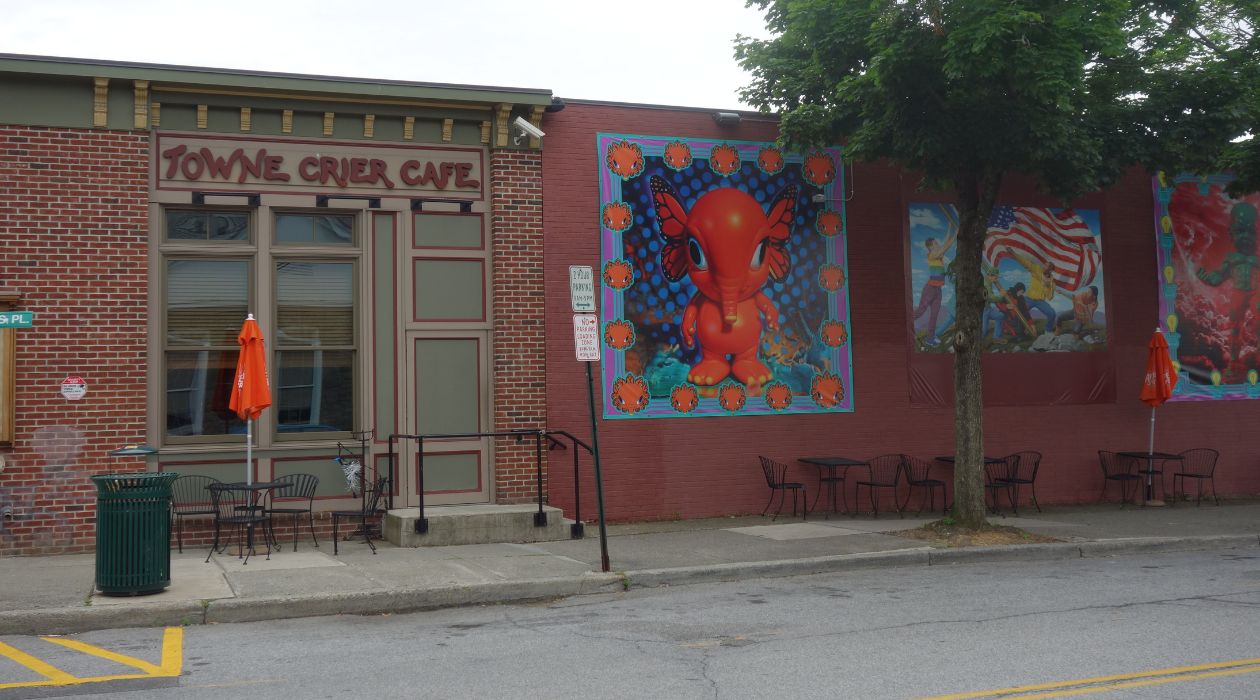 Towne Crier Cafe, Beacon