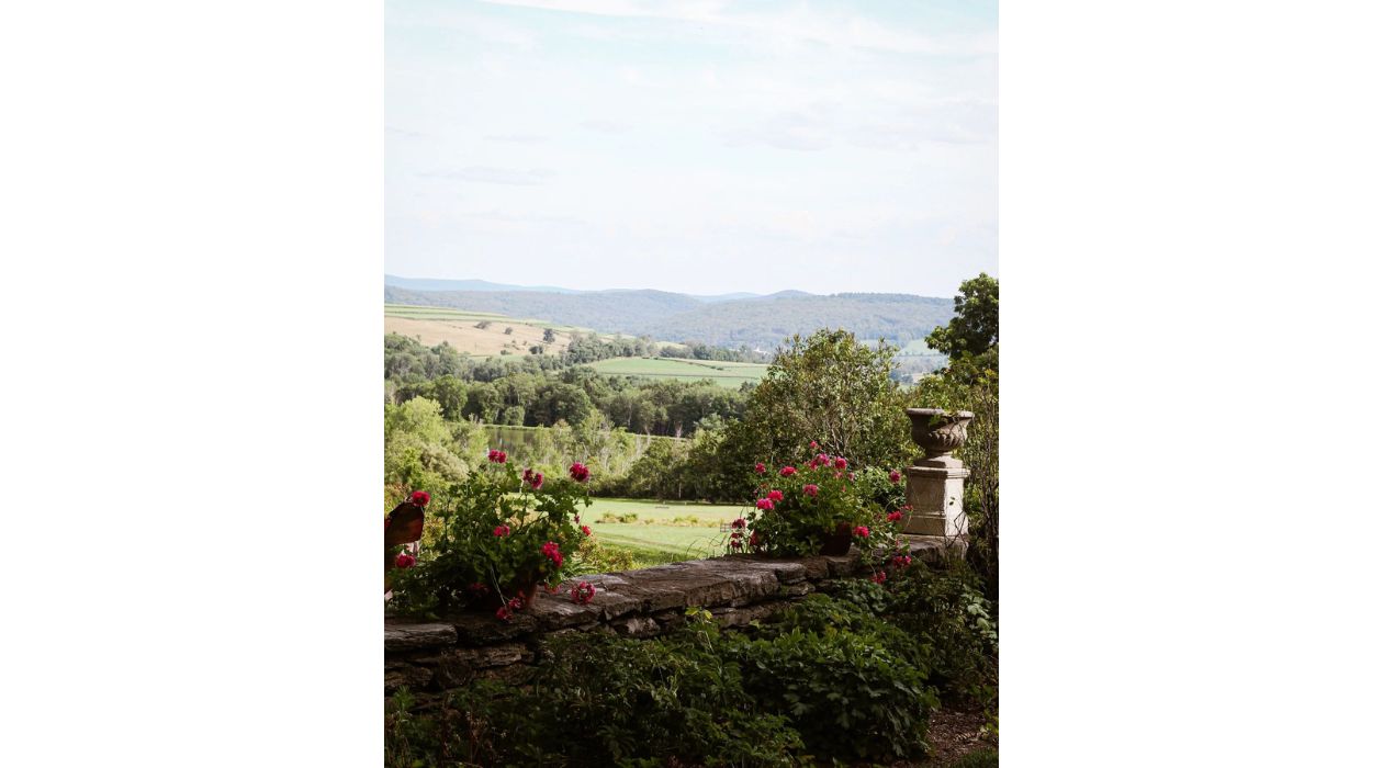 Wethersfield Garden views