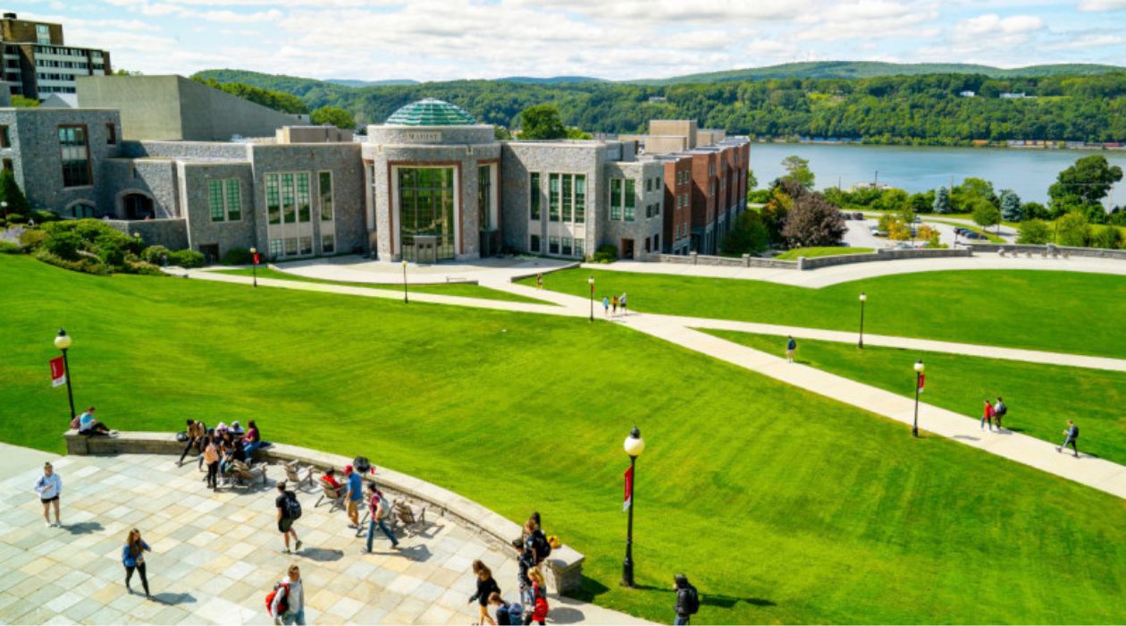Marist College, Poughkeepsie 